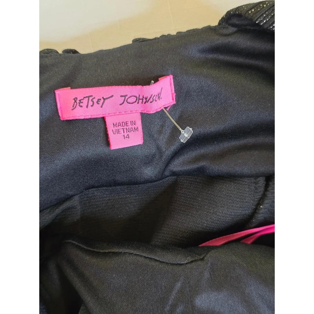 Betsey Johnson Black Metallic Silver Bow Back Fit Flare Cocktail Dress Womens 14 - Picture 3 of 8